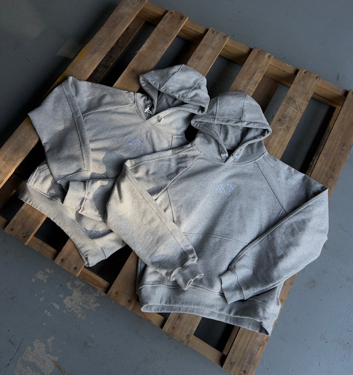 BASELINE HOODIE