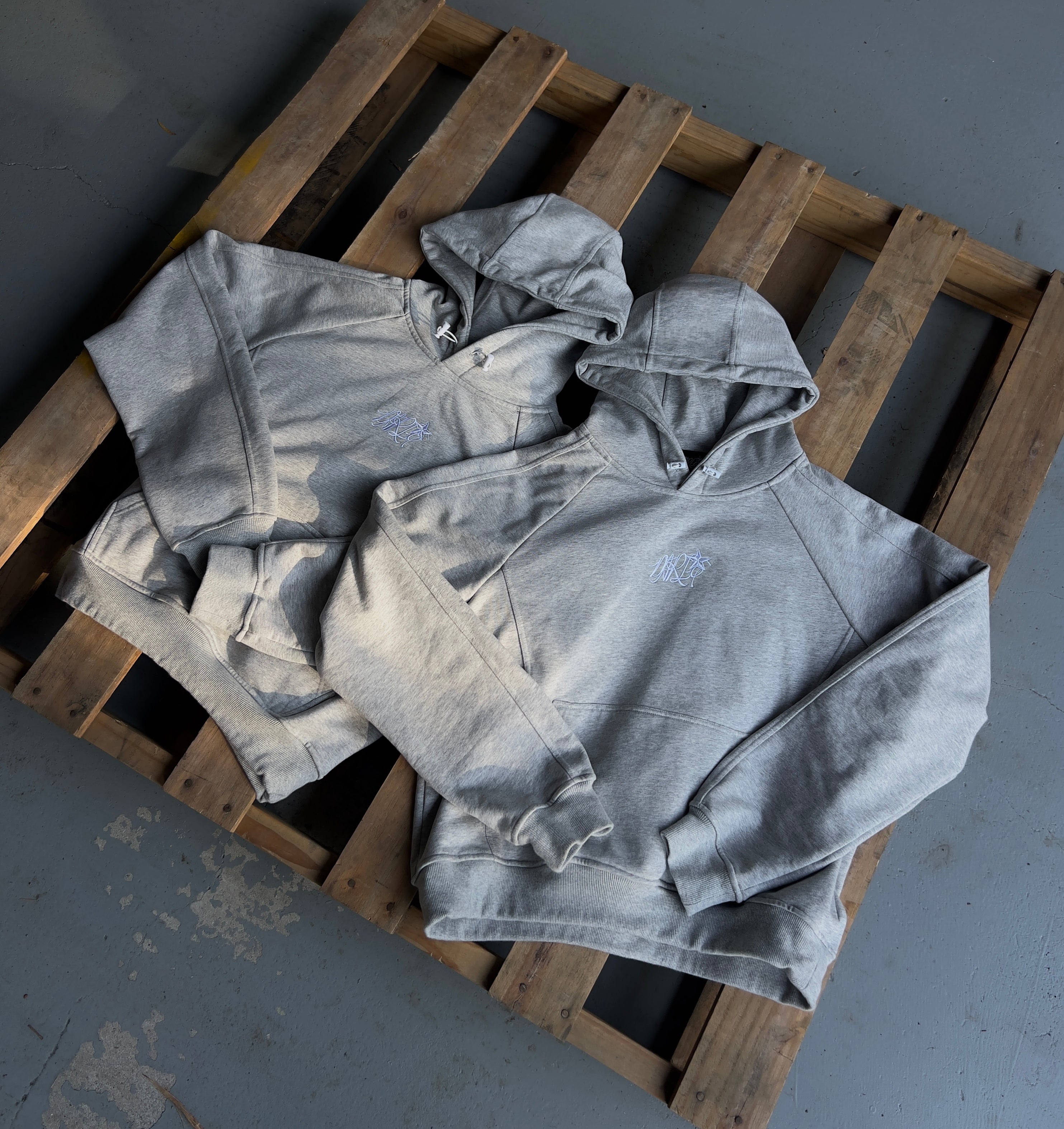 BASELINE HOODIE